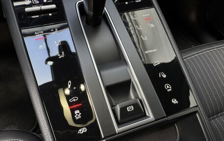 Porsche Macan I рестайлинг, 2022 год, 7 600 000 рублей, 32 фотография