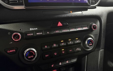 KIA Sportage IV рестайлинг, 2020 год, 2 249 000 рублей, 14 фотография