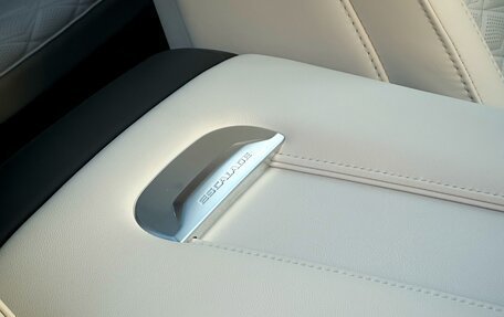 Cadillac Escalade V, 2025 год, 20 500 000 рублей, 11 фотография