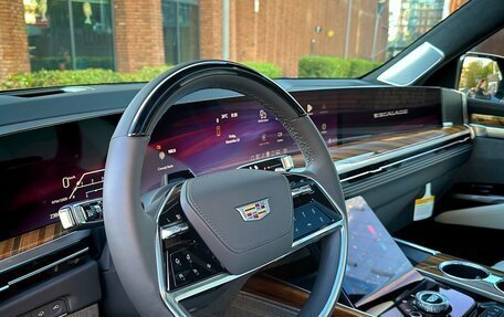 Cadillac Escalade V, 2025 год, 20 500 000 рублей, 19 фотография