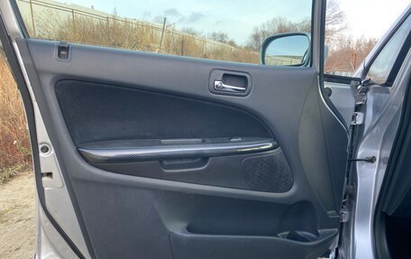 Honda Stream I рестайлинг, 2001 год, 375 000 рублей, 10 фотография