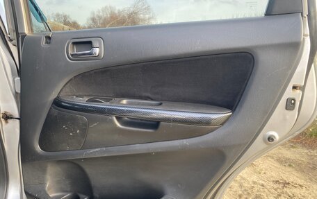 Honda Stream I рестайлинг, 2001 год, 375 000 рублей, 9 фотография