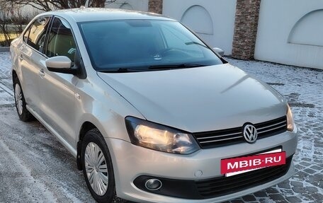 Volkswagen Polo VI (EU Market), 2011 год, 450 000 рублей, 3 фотография