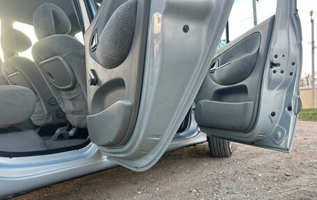 Renault Scenic III, 2002 год, 295 000 рублей, 18 фотография