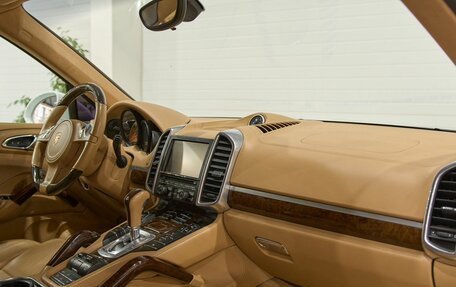 Porsche Cayenne III, 2013 год, 3 301 500 рублей, 23 фотография