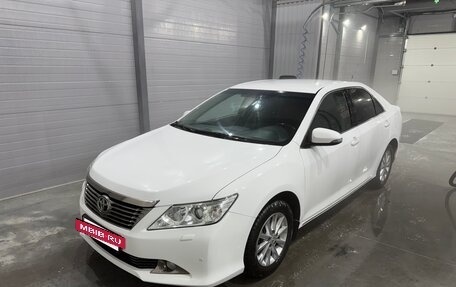 Toyota Camry, 2014 год, 1 730 000 рублей, 6 фотография