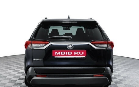 Toyota RAV4, 2019 год, 2 700 000 рублей, 6 фотография