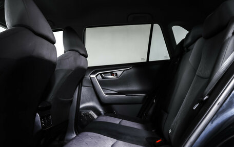 Toyota RAV4, 2019 год, 2 700 000 рублей, 11 фотография