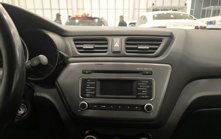 KIA Rio III рестайлинг, 2016 год, 1 050 000 рублей, 18 фотография