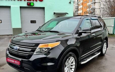 Ford Explorer VI, 2013 год, 1 720 000 рублей, 3 фотография