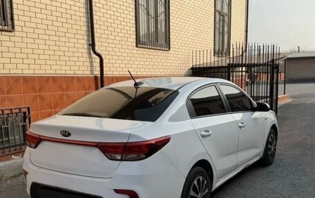 KIA Rio IV, 2019 год, 1 000 000 рублей, 4 фотография