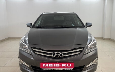 Hyundai Solaris II рестайлинг, 2015 год, 910 000 рублей, 2 фотография