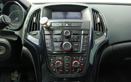 Opel Astra J, 2014 год, 690 000 рублей, 18 фотография