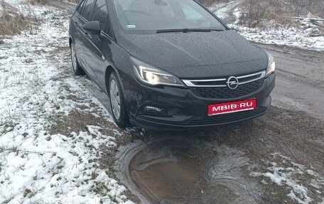Opel Astra K, 2019 год, 1 295 000 рублей, 1 фотография