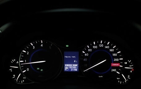 Infiniti QX80 I рестайлинг, 2017 год, 3 199 000 рублей, 13 фотография