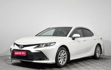 Toyota Camry, 2022 год, 2 600 000 рублей, 1 фотография
