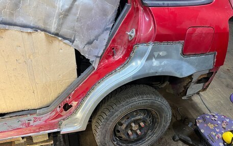 Mazda Familia, 2000 год, 350 000 рублей, 31 фотография