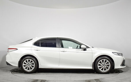 Toyota Camry, 2022 год, 2 600 000 рублей, 4 фотография