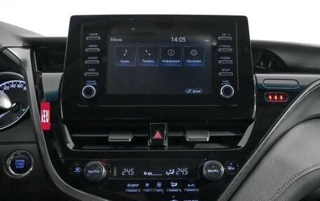 Toyota Camry, 2022 год, 2 600 000 рублей, 18 фотография