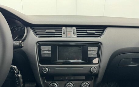 Skoda Octavia, 2015 год, 1 280 000 рублей, 15 фотография