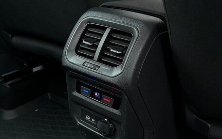 Volkswagen Tiguan II, 2021 год, 2 881 300 рублей, 10 фотография