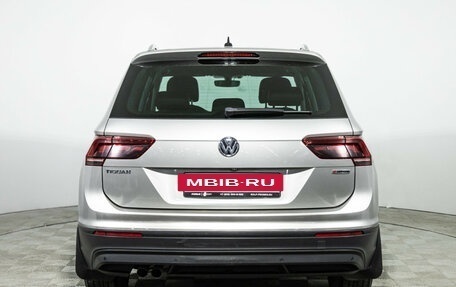 Volkswagen Tiguan II, 2018 год, 2 499 898 рублей, 6 фотография