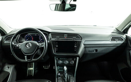 Volkswagen Tiguan II, 2018 год, 2 499 898 рублей, 13 фотография