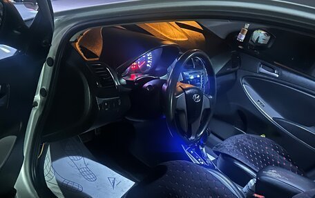 Hyundai Solaris II рестайлинг, 2016 год, 850 000 рублей, 7 фотография