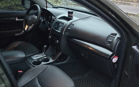 KIA Sorento II рестайлинг, 2010 год, 1 250 000 рублей, 2 фотография