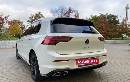 Volkswagen Golf VIII, 2023 год, 3 200 000 рублей, 7 фотография