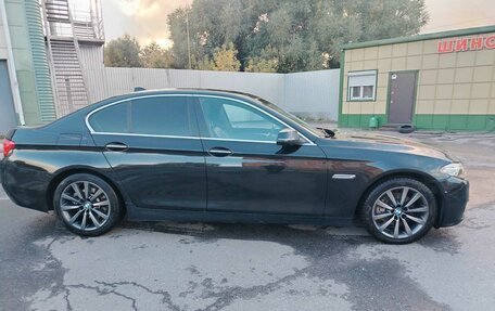 BMW 5 серия, 2013 год, 1 500 000 рублей, 4 фотография