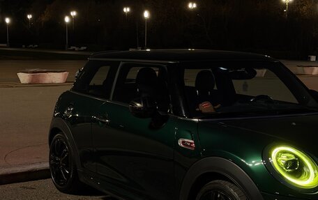 MINI Hatch, 2018 год, 2 550 000 рублей, 2 фотография