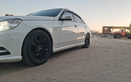 Mercedes-Benz E-Класс, 2012 год, 2 100 000 рублей, 9 фотография