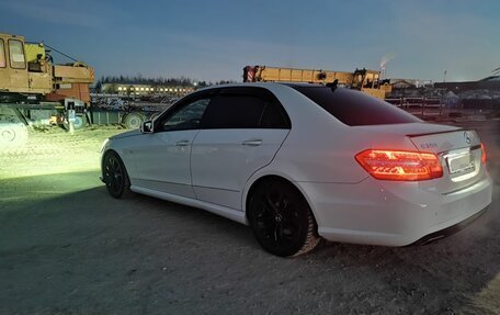 Mercedes-Benz E-Класс, 2012 год, 2 100 000 рублей, 18 фотография