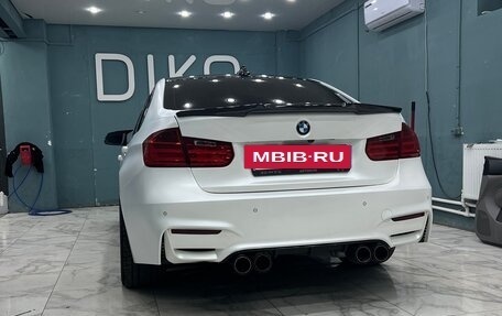 BMW 3 серия, 2012 год, 1 900 000 рублей, 10 фотография
