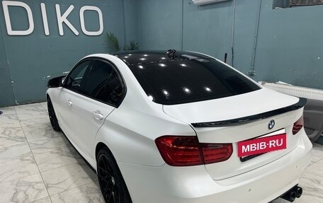 BMW 3 серия, 2012 год, 1 900 000 рублей, 11 фотография