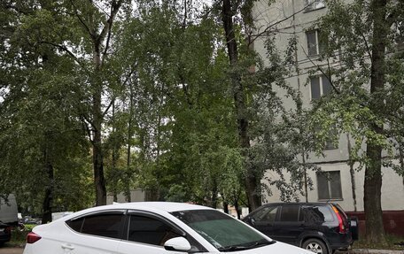 Hyundai Elantra VI рестайлинг, 2018 год, 1 300 000 рублей, 4 фотография