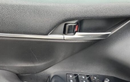 Toyota Camry, 2020 год, 1 650 000 рублей, 7 фотография