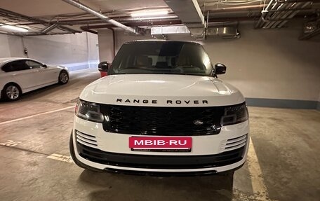 Land Rover Range Rover IV рестайлинг, 2021 год, 9 000 000 рублей, 7 фотография