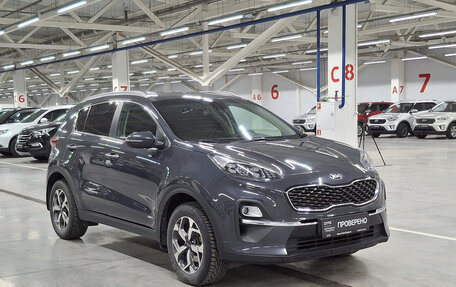 KIA Sportage IV рестайлинг, 2020 год, 2 550 000 рублей, 7 фотография