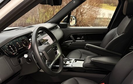 Land Rover Range Rover IV рестайлинг, 2022 год, 12 950 000 рублей, 17 фотография