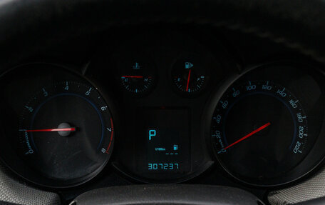 Chevrolet Cruze II, 2011 год, 599 000 рублей, 12 фотография