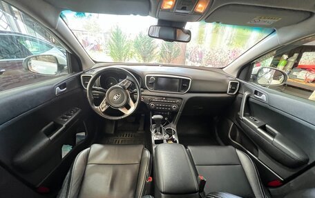 KIA Sportage IV рестайлинг, 2021 год, 2 460 000 рублей, 10 фотография