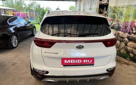 KIA Sportage IV рестайлинг, 2021 год, 2 460 000 рублей, 6 фотография
