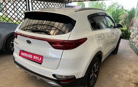 KIA Sportage IV рестайлинг, 2021 год, 2 460 000 рублей, 5 фотография