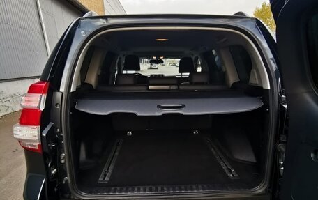 Toyota Land Cruiser Prado 150 рестайлинг 2, 2016 год, 2 800 000 рублей, 5 фотография