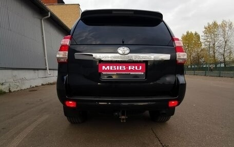 Toyota Land Cruiser Prado 150 рестайлинг 2, 2016 год, 2 800 000 рублей, 8 фотография