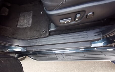 Toyota Land Cruiser Prado 150 рестайлинг 2, 2016 год, 2 800 000 рублей, 16 фотография