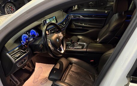 BMW 7 серия, 2017 год, 4 700 000 рублей, 10 фотография