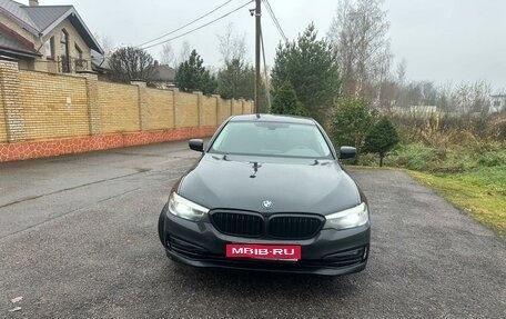 BMW 5 серия, 2019 год, 2 300 000 рублей, 1 фотография